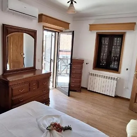 Casa Da Milu Holiday home Frechas
